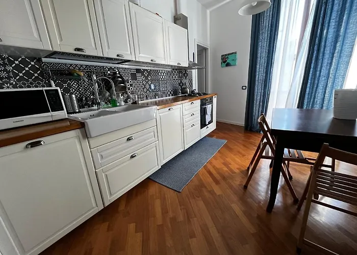 Affittacamere A Casa Del Conte 3*